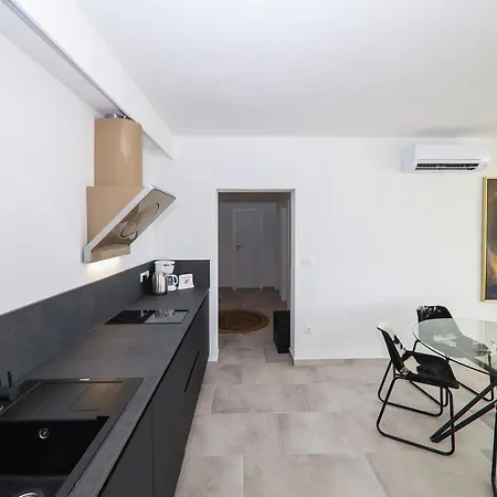 Nero * Zadar