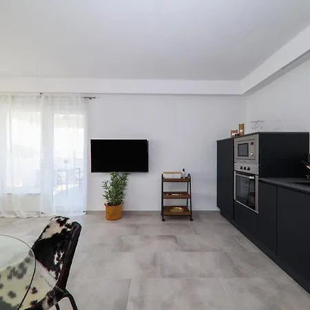 Διαμέρισμα Nero