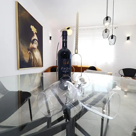 Apartament Nero