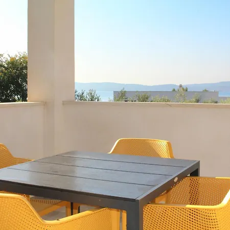 Apartament Nero