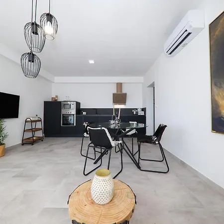 Nero Apartment Zadar